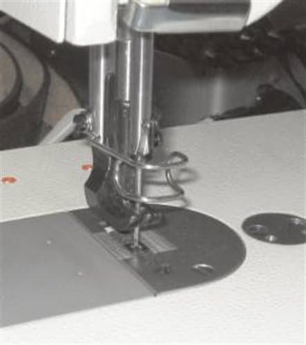 Consew 206rb-5 walking foot machine with table — photo 3