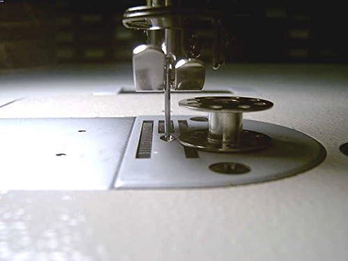 Industrial straight stitch with servo motor — photo 3