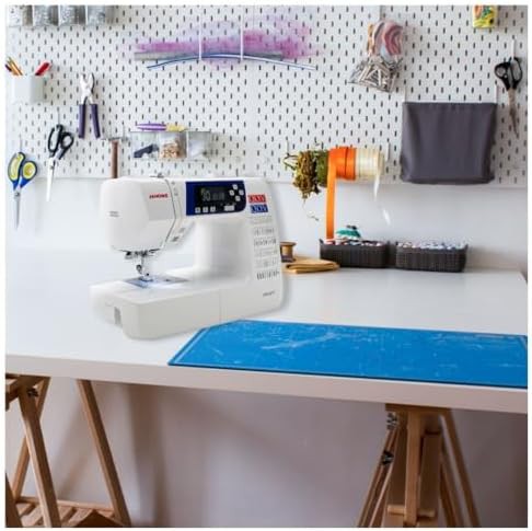 White quilts of valor computerized sewing machine — photo 4