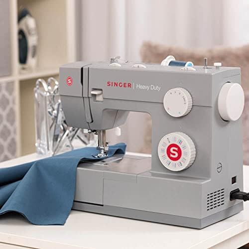 Heavy duty 4452 sewing machine with extension table — photo 3