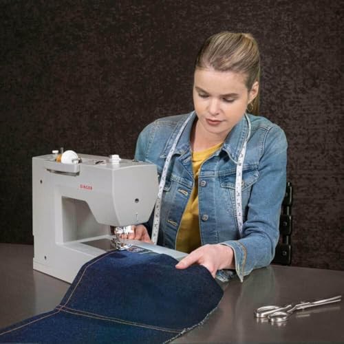 Heavy duty 6700c sewing machine with extension table — photo 4