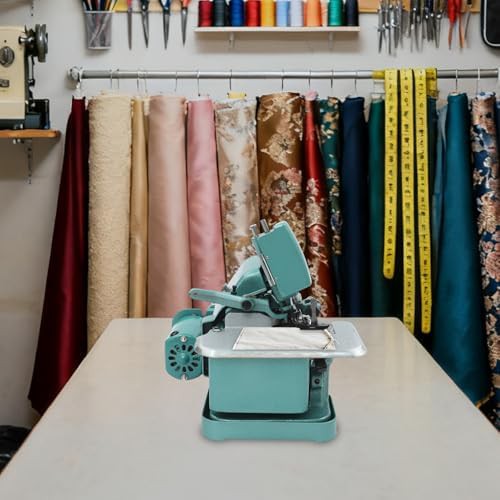 Electric overlock machine with foot switch — photo 4